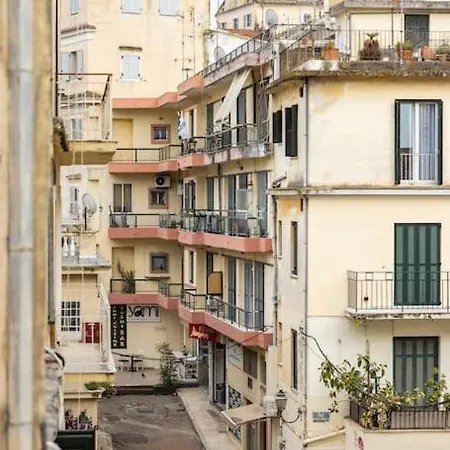 Corfu Downtown شقة *